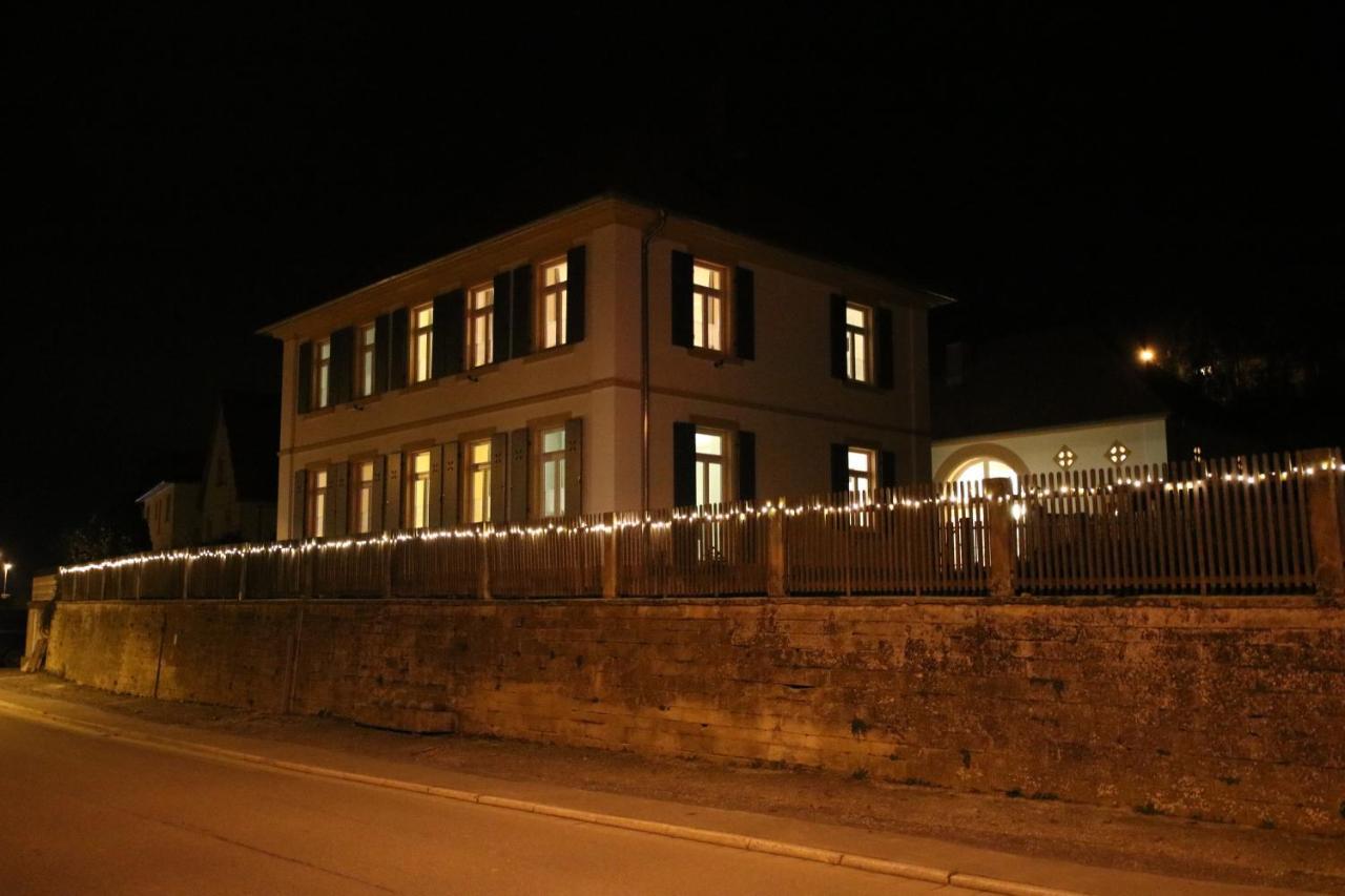 Ferienwohnung Altes Pfarrhaus Bargen Bagian luar foto