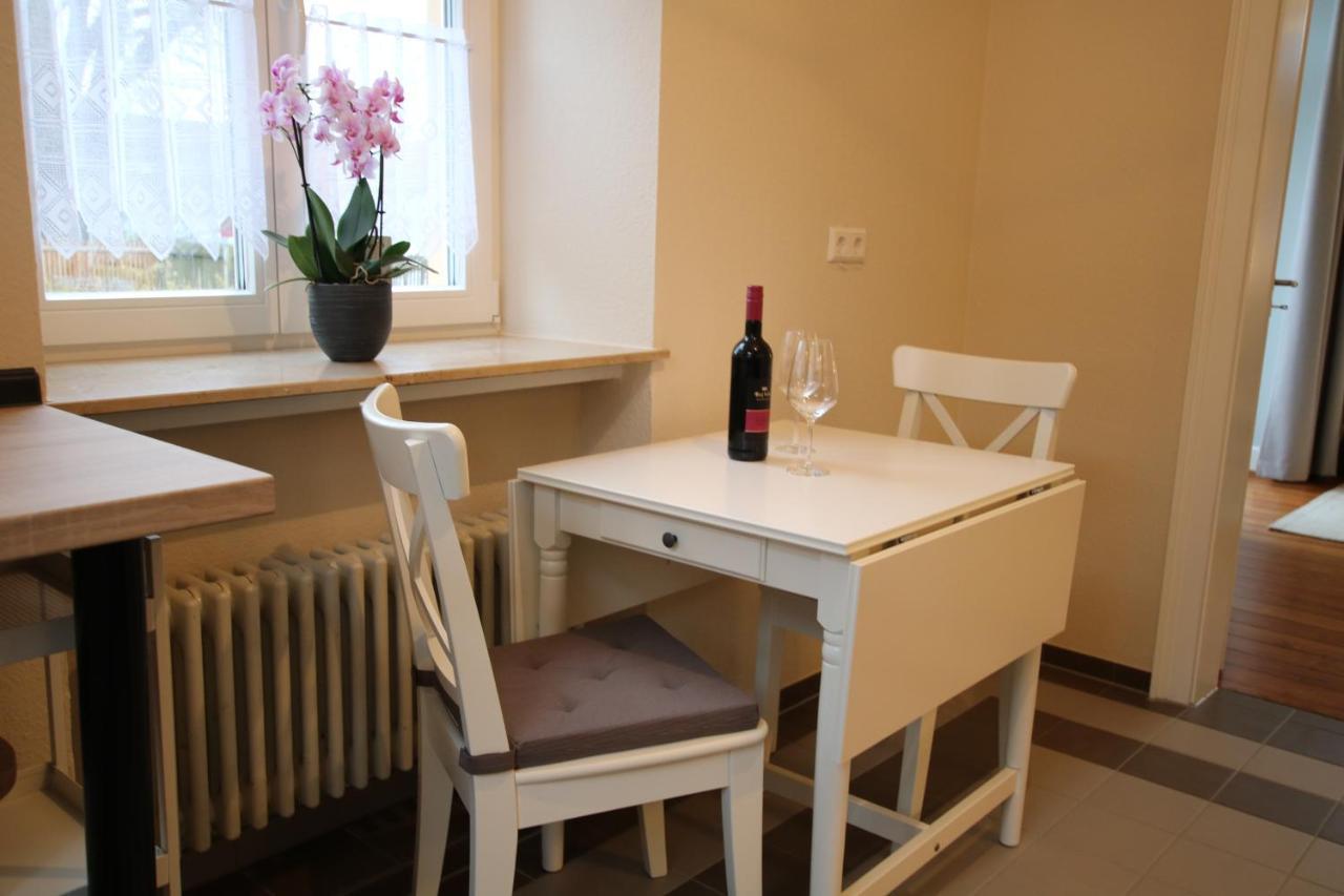Ferienwohnung Altes Pfarrhaus Bargen Bagian luar foto